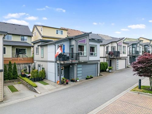 1005 Boeing Close, Langford, BC, V9B0R2 | Card Image