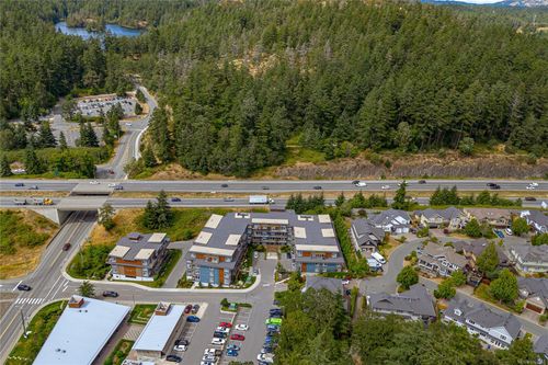 210-110 Presley Pl, View Royal, BC, V9B0H5 | Card Image
