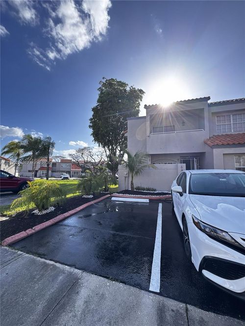 6475 Sw 129th Ave, Miami, FL, 33183-1375 | Card Image