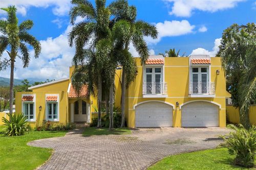 CEIBA NORTE Quintas De Valle Verde, JUNCOS, PR, 00777 | Card Image