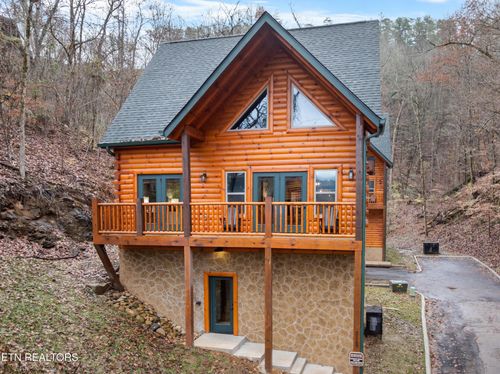 2119 Valley Creek Way, Sevierville, TN, 37862 | Card Image