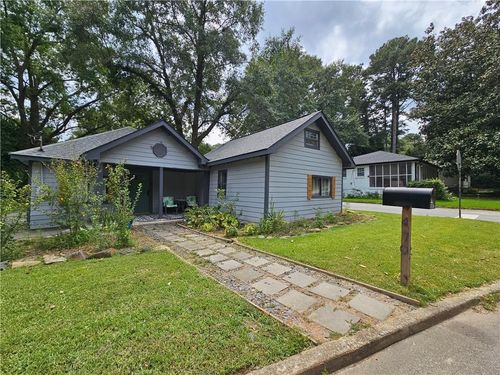 470 Oak Dr, Hapeville, GA, 30354-1289 | Card Image