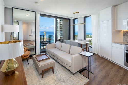 apt-2800-987 Queen St, Honolulu, HI, 96814-5299 | Card Image