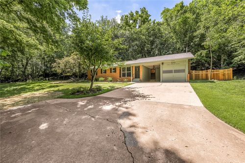 925 E Jackson Drive, Fayetteville, AR, 72701 | Card Image