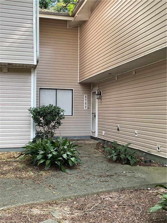 Creekwood Way, Jonesboro, GA 30238