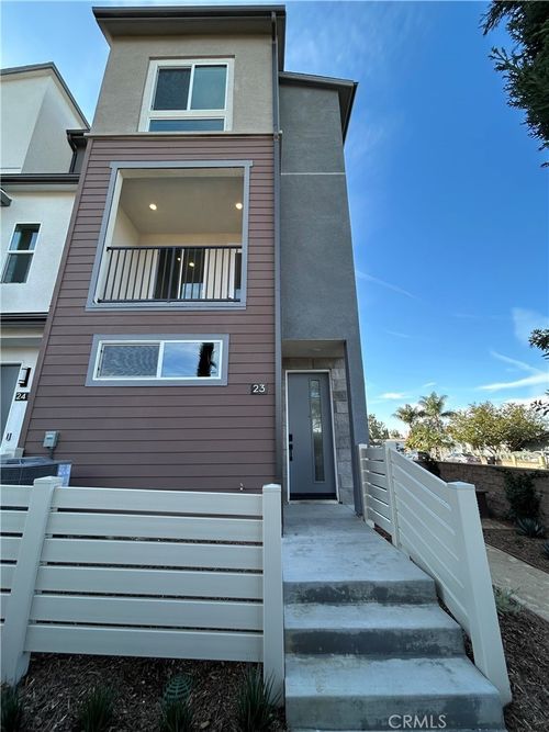 23-10002 Central Ave, Garden Grove, CA, 92843-2380 | Card Image