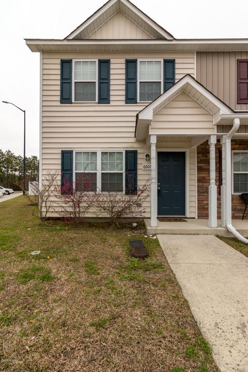 6001 Banister Loop, Jacksonville, NC, 28546-7264 | Card Image