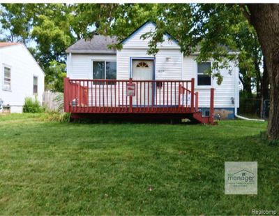 664 Melrose Street, Home with 2 bedrooms, 1 bathrooms and null parking in Pontiac MI | Image 1