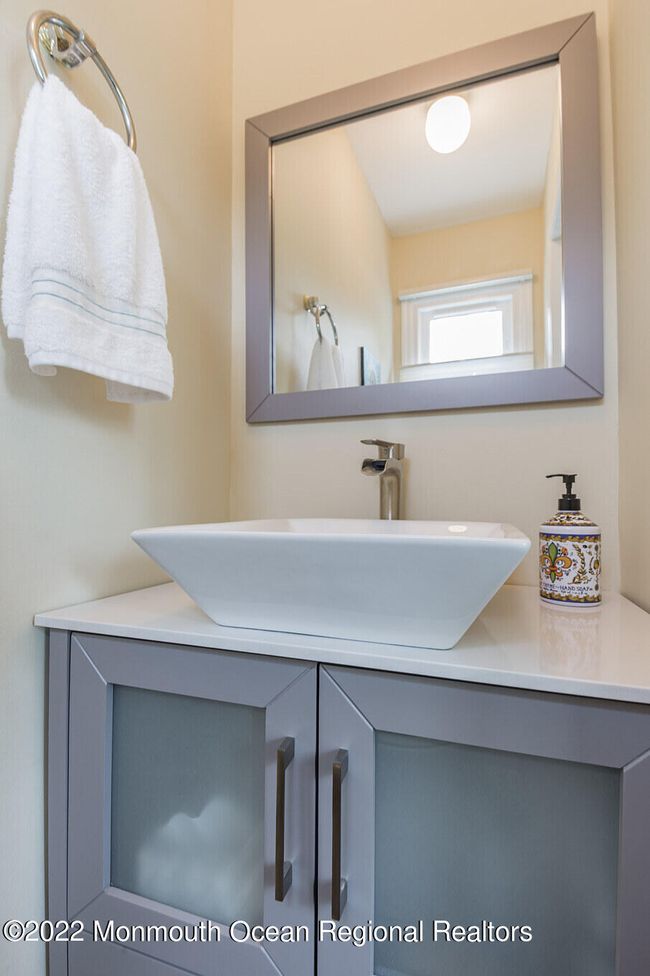 601 Beach Ave, Condo with 2 bedrooms, 3 bathrooms and null parking in Bradley Beach NJ | Image 7