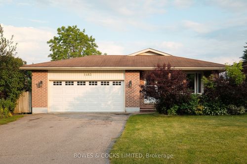 1483 Clearview Dr, Peterborough, ON, K9K2A6 | Card Image