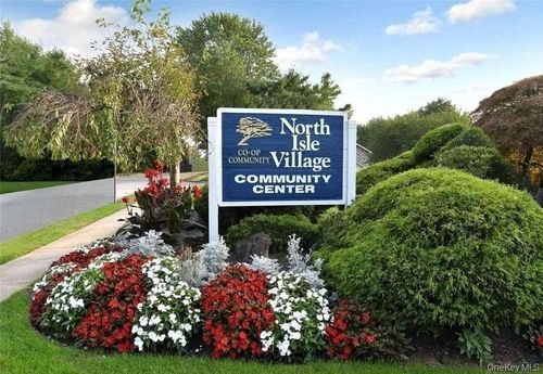 27-27 El Camino Ct, Coram, NY, 11727-1505 | Card Image