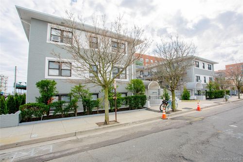 apt-a10-470 E Broadway, Long Beach, NY, 11561-4478 | Card Image