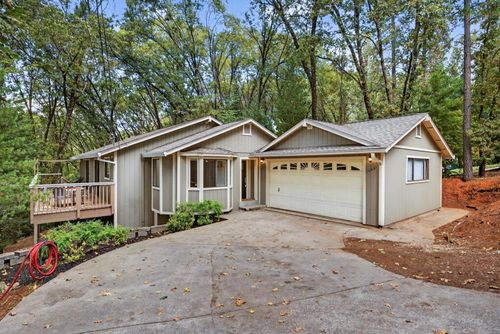 10514 Alta Sierra Drive, Grass Valley, CA, 95949 | Card Image