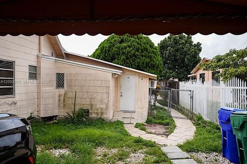 r1-3438 Sw 2nd St, Miami, FL, 33135-1002 | Card Image