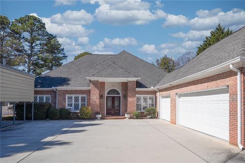 520 Camp Perrin Rd, Lawrenceville, GA, 30043-2409 | Card Image