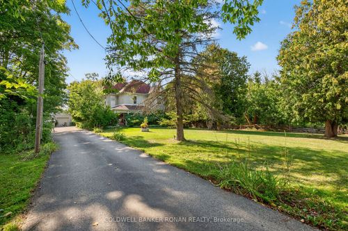 1516 17th Side Rd, Schomberg, ON, L0G1T0 | Card Image