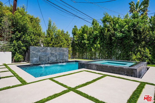 Backyard | Image 4