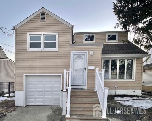 5 Gardner Pl, Parlin, NJ, 08859-1605 | Card Image