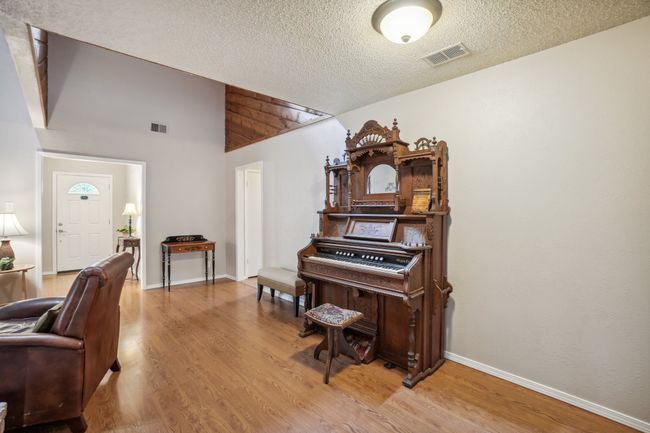 4 Royal Oaks Blvd, House other with 3 bedrooms, 2 bathrooms and null parking in Hickory Creek TX | Image 31