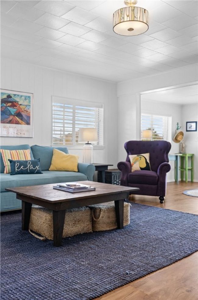1127 S Live Oak St, House other with 2 bedrooms, 2 bathrooms and null parking in Rockport TX | Image 8