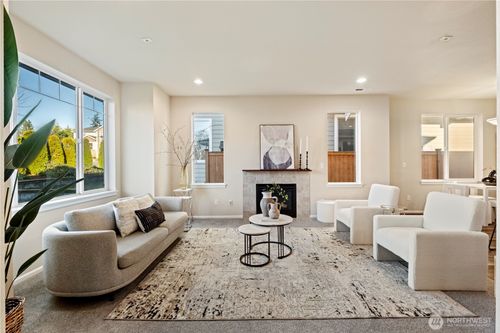 26168 21st Place S, Des Moines, WA, 98198 | Card Image