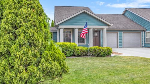 1-2440 Carmen Ave, Sheboygan, WI, 53081-1303 | Card Image
