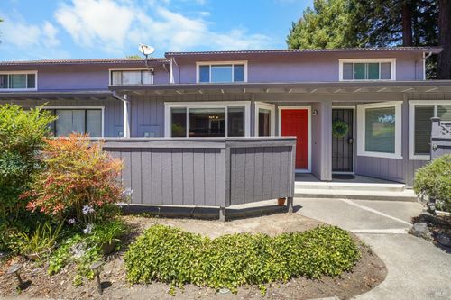5030 Country Club Dr, Rohnert Park, CA, 94928-1455 | Card Image