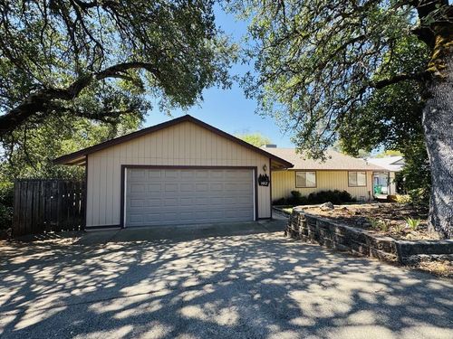 3812 Arlene Ct, Shasta Lake, CA, 96019-9125 | Card Image