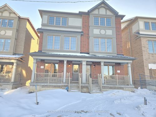 22 Franklin Avenue E, Scarborough, ON, M1C1N9 | Card Image