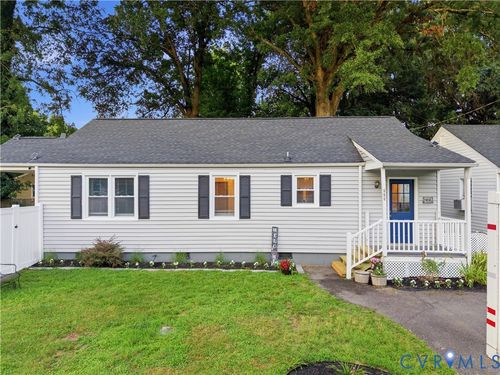 660 Battery Pl, Colonial Heights, VA, 23834-3206 | Card Image