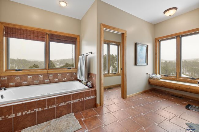 21156 Maine Rd, House other with 3 bedrooms, 4 bathrooms and null parking in Sturgis SD | Image 39