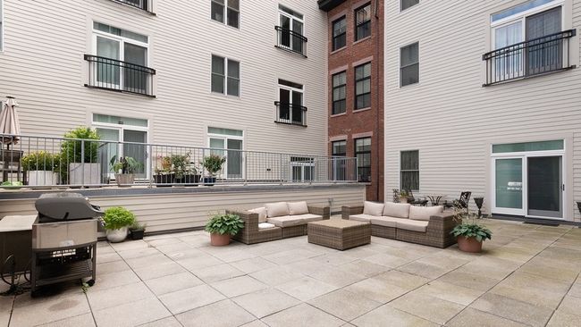 APT-302 - 1723 Washington St, Condo with 2 bedrooms, 2 bathrooms and null parking in Boston MA | Image 16