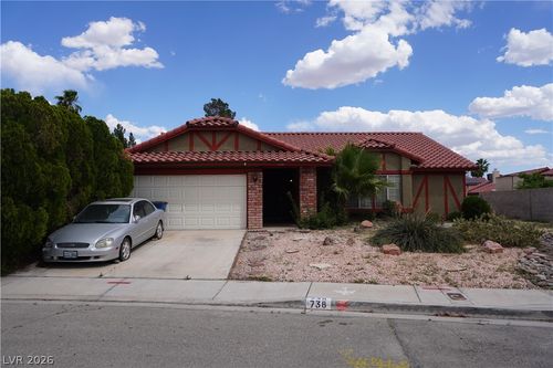 738 Loganrun Ln, Las Vegas, NV, 89110-3892 | Card Image
