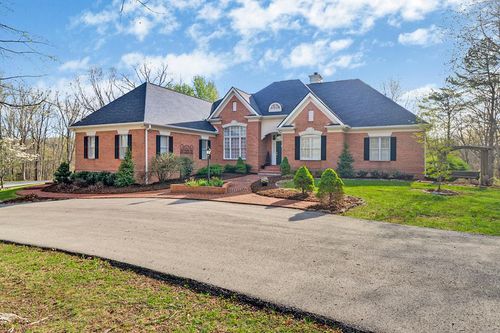 111 Charity Ln, Jamestown, TN, 38556-9800 | Card Image