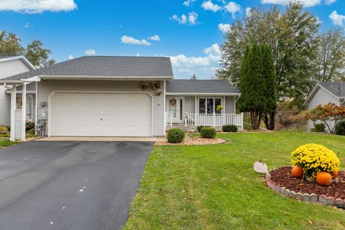 16 Woodridge Dr, Belle Plaine, MN, 56011-1017 | Card Image