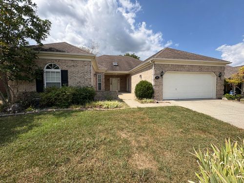 520 Wellington Way, Lexington, KY, 40503-1374 | Card Image