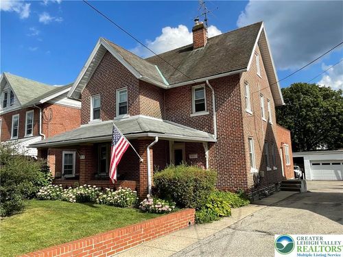 815 Penn St, Bryn Mawr, PA, 19010-3823 | Card Image