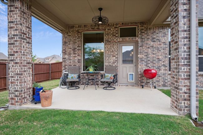 208 Equestrian Rd, House other with 4 bedrooms, 4 bathrooms and null parking in Hickory Creek TX | Image 34