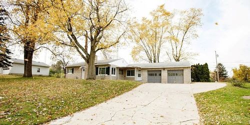 1513 Ridgeway Dr, Springfield, OH, 45506-4020 | Card Image