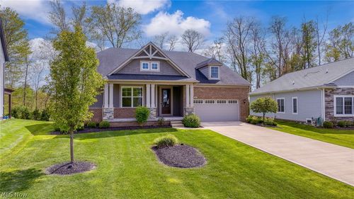 116 Orange Lake Dr, Chagrin Falls, OH, 44022-1567 | Card Image