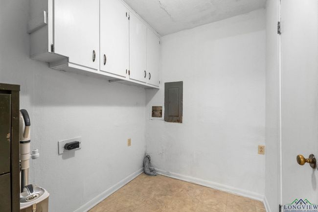 616 Golfcrest Dr, House other with 3 bedrooms, 2 bathrooms and null parking in Longview TX | Image 20