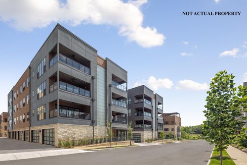 303-2867 Kobuk Dr, Columbus, OH, 43228-4085 | Card Image