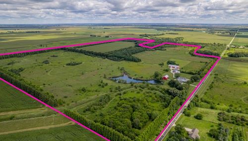 1340 E 2700 North Rd, Ashkum, IL, 60911-7035 | Card Image