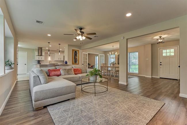 6319 Craigway Rd, House other with 4 bedrooms, 3 bathrooms and 2 parking in Spring TX | Image 11