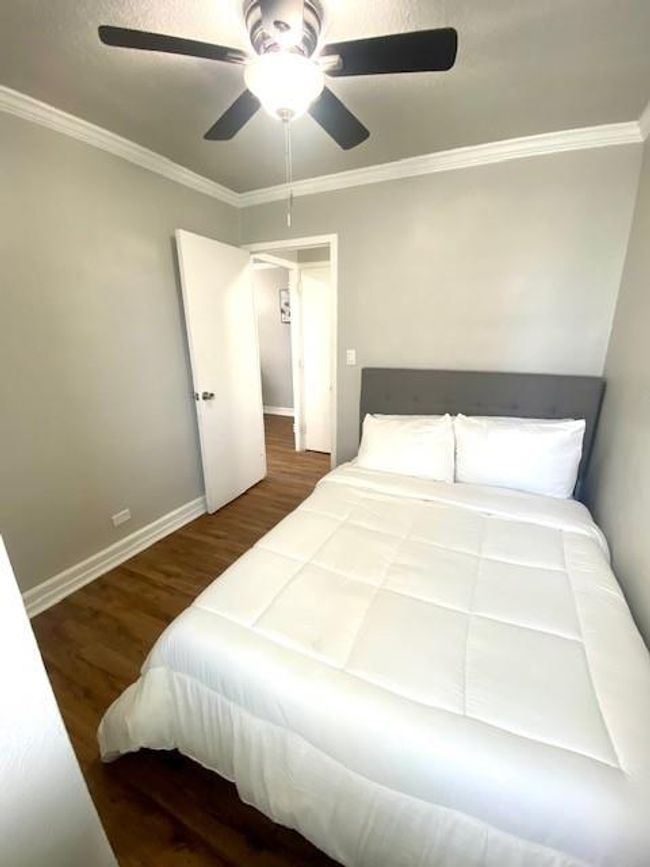 APT-11I - 300 Peachtree St Ne, Condo with 2 bedrooms, 1 bathrooms and null parking in Atlanta GA | Image 12