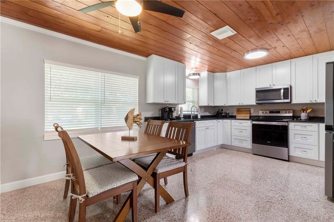 3755 Lakeview Dr, House other with 2 bedrooms, 2 bathrooms and null parking in Micco FL | Image 9