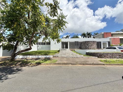 1709 Calle Lilas, San Juan, PR, 00927-6353 | Card Image