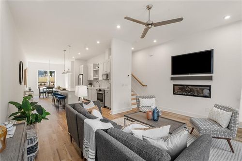 406-1237 Memorial Dr Se, Atlanta, GA, 30316-1679 | Card Image