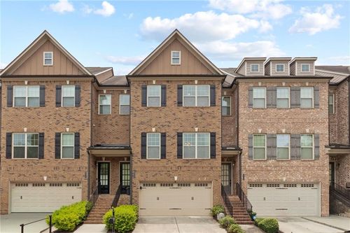 5936 Norfolk Chase Rd, Peachtree Corners, GA, 30092-3516 | Card Image