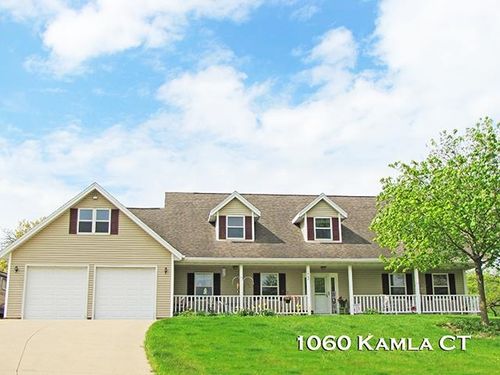 1060 Kamla Ct, Platteville, WI, 53818-3943 | Card Image